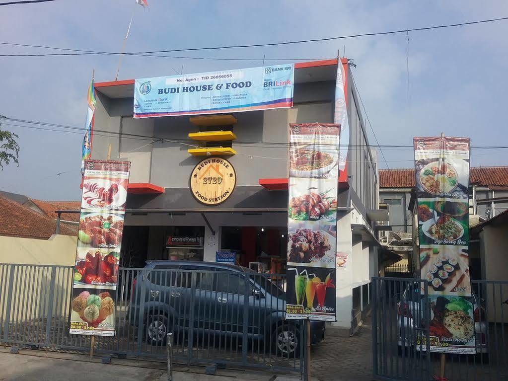Budi House & Food Station Μπαντούνγκ Εξωτερικό φωτογραφία