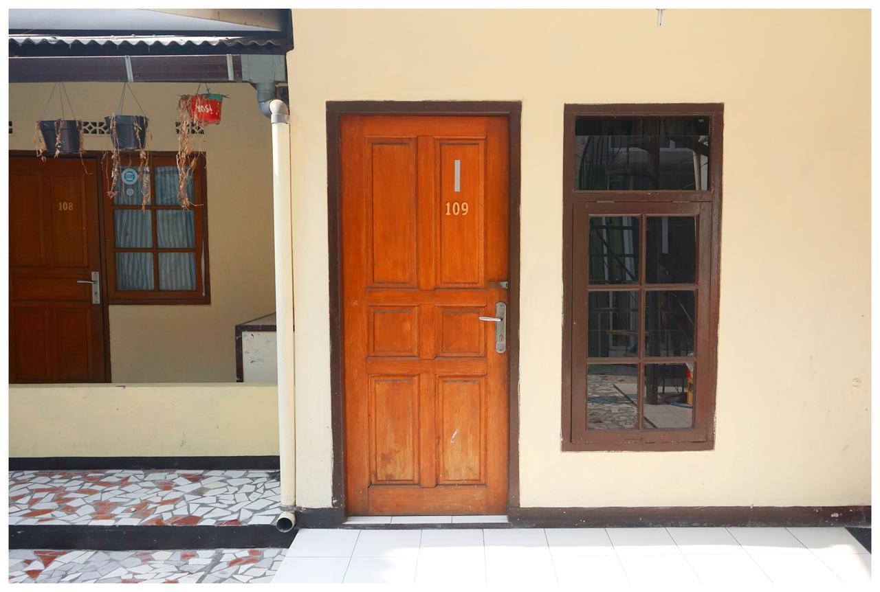Budi House & Food Station Μπαντούνγκ Εξωτερικό φωτογραφία
